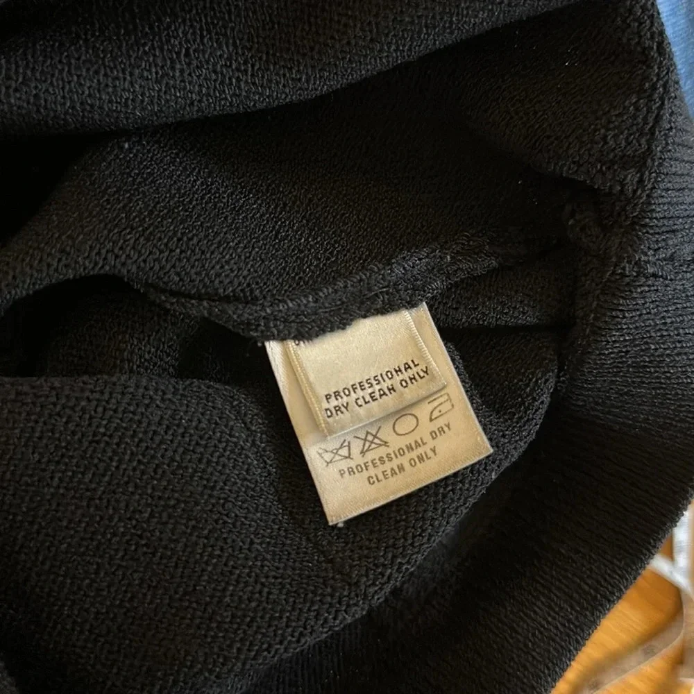 St. John Collection Long Wool Non Wrinkle Pants EUC